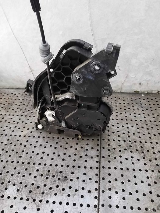 Broasca usa stanga spate volvo v50 30699796