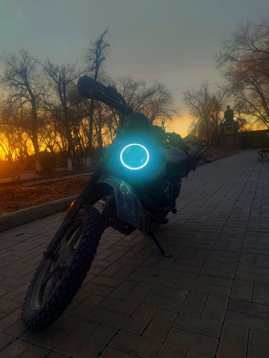 Продам мотоцикл 150 куб