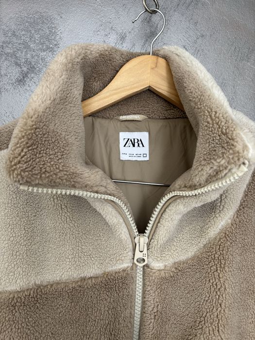 Zara jacheta bomber