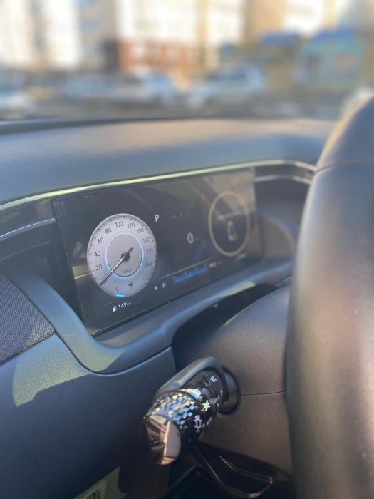 Продам хюндай туксон полная комплектация