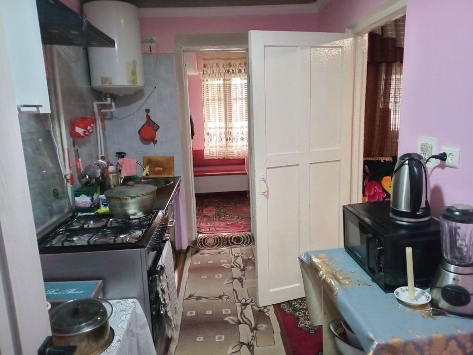 Uy sotiladi 2 xonali