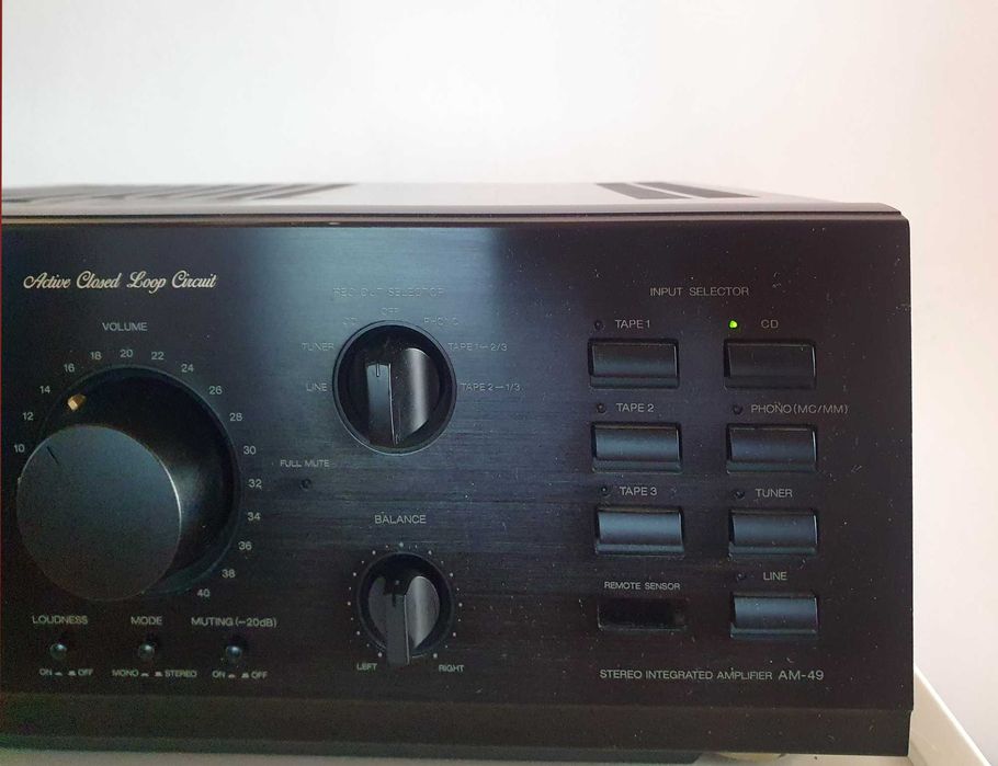 Amplificator Akai AM-49