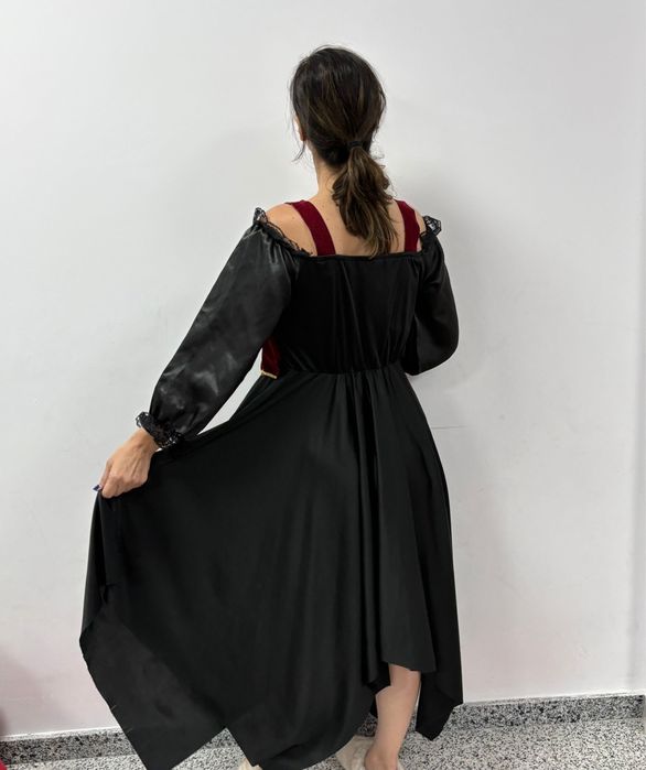 Rochii Stephanie & pirat