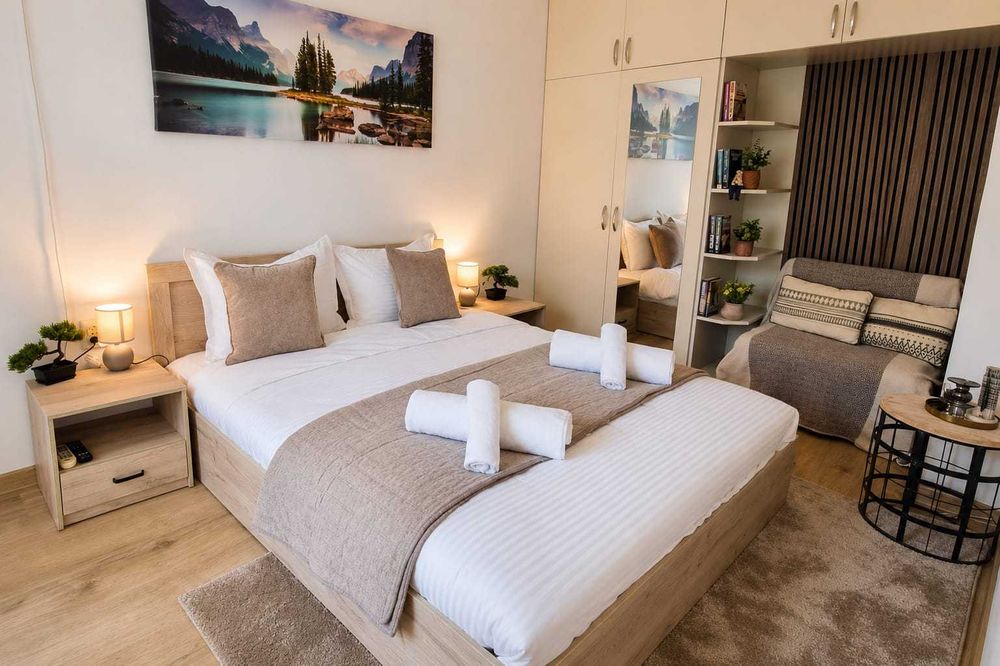 Дава се под наем Двустаен апартамент в Варна, Център - 62 кв.м за 550 € - Снимка #1