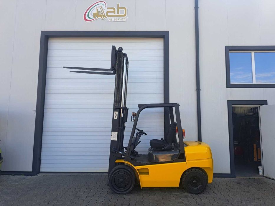 Мотокар Дизел 3.5т - от АБ Сервиз мотокари, газокари, електрокари