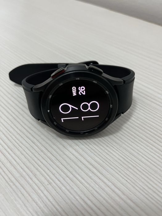 Смарт-часы Samsung Galaxy Watch 4 Classic SM-R890NZKACIS 46 мм