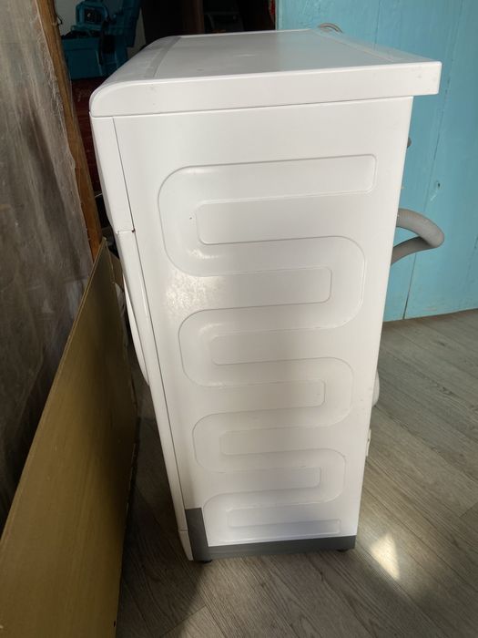 Продам 2 стиральные машины читайте описание