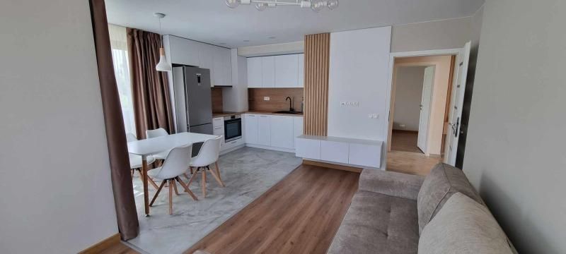 Дава се под наем Тристаен апартамент в София, Драгалевци - 82 кв.м за 775 € - Снимка #1