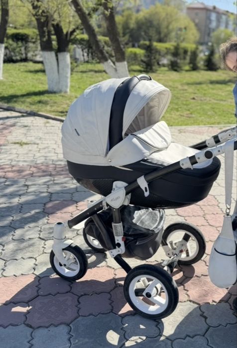 Коляска детская 3в1