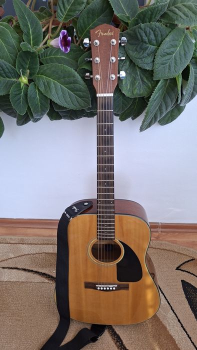 Chitara electroacustica Fender.  model CD-60/NAT