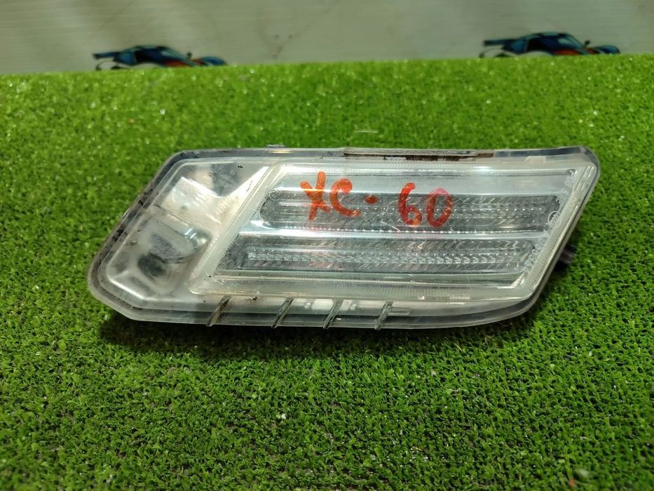 LUMINA DE ZI DREAPTA VOLVO XC60 2011 2.0 DIESEL COD OEM 31290874 / HATCHBACK 2010-2014