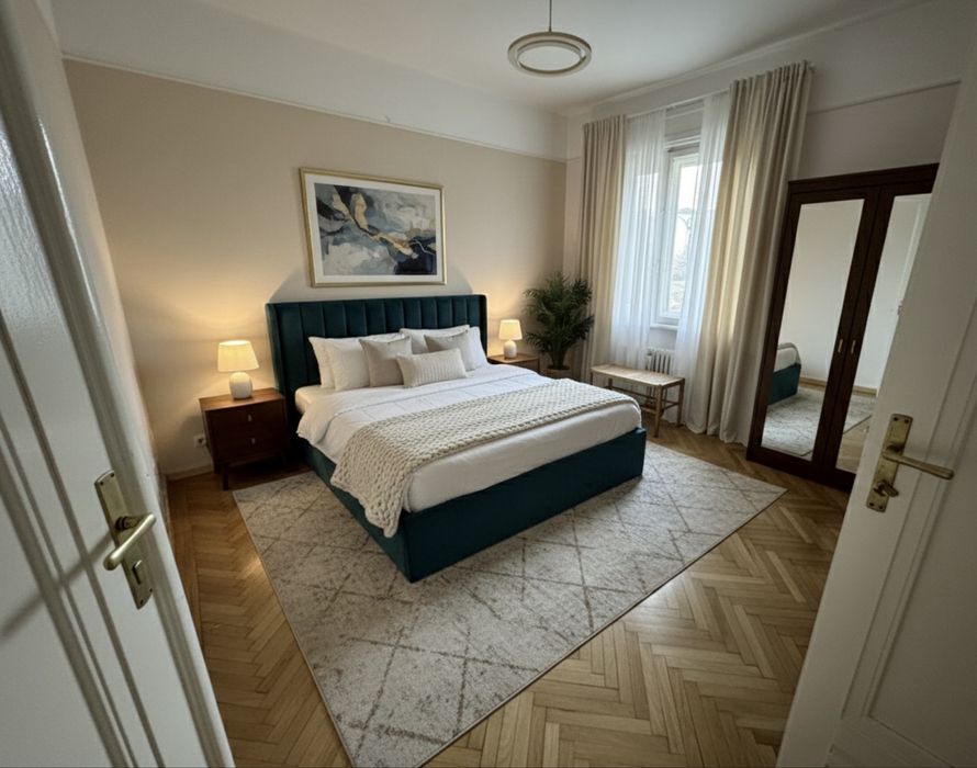 Inchriez Apartament in centru cu 3 camere, langă Radisson (88mp)