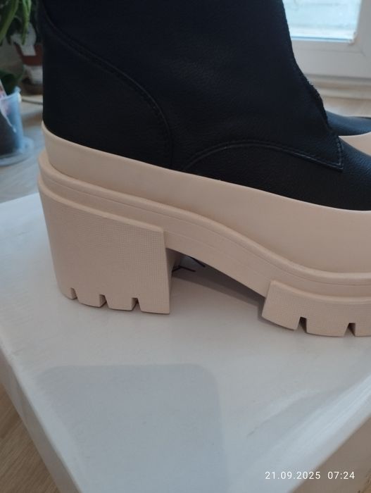 Catwalk нови дамски боти