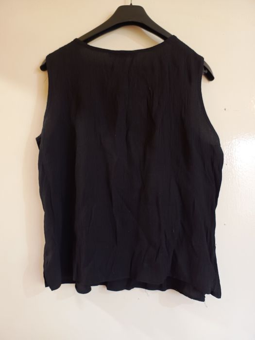 Летни  блузи с къс ръкав и гол гръб