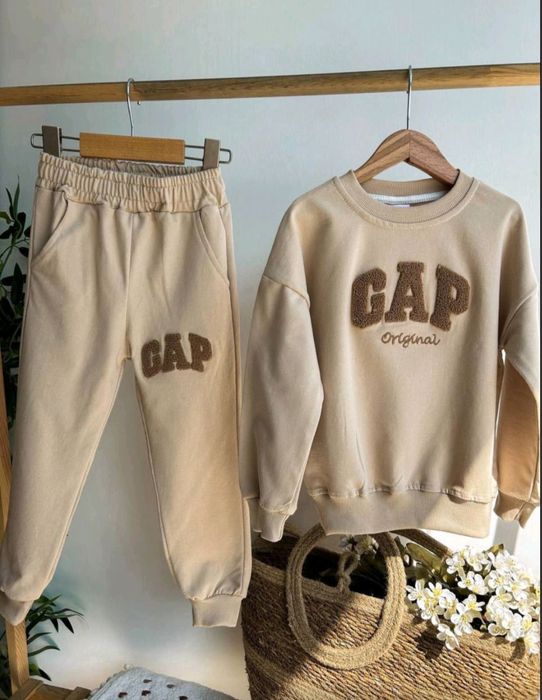 Спортен екип/анцунг от две части за деца и бебета