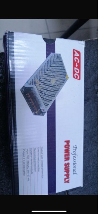 Продам блок питание для светодиодных лет.