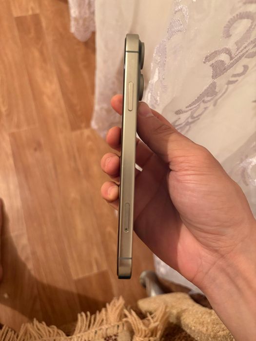 Продам Iphone 16 pro (XR)