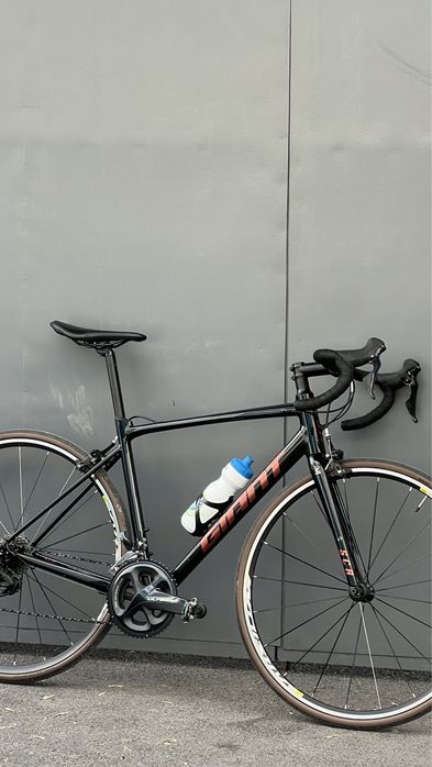 Продам велосипед giant scr