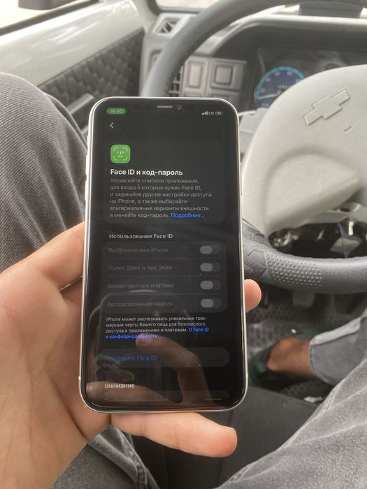 Iphone 11 sotiladi
