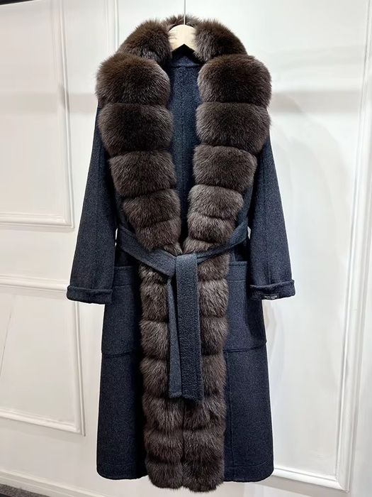 Palton Casmir Guler cu blana Vulpe