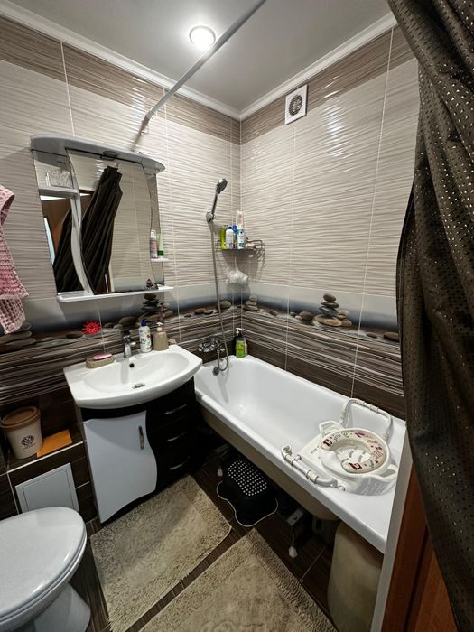 Продам 2хком квартиру район Армана.