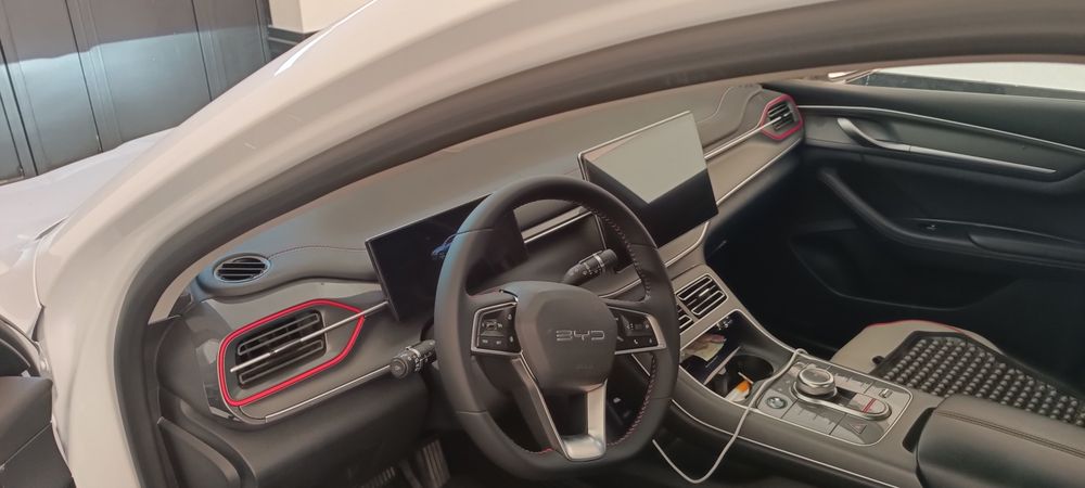 BYD Chazor Flagship Гибрид 120км