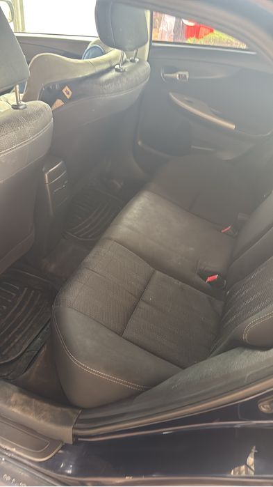 Срочно продаю Тойота королла