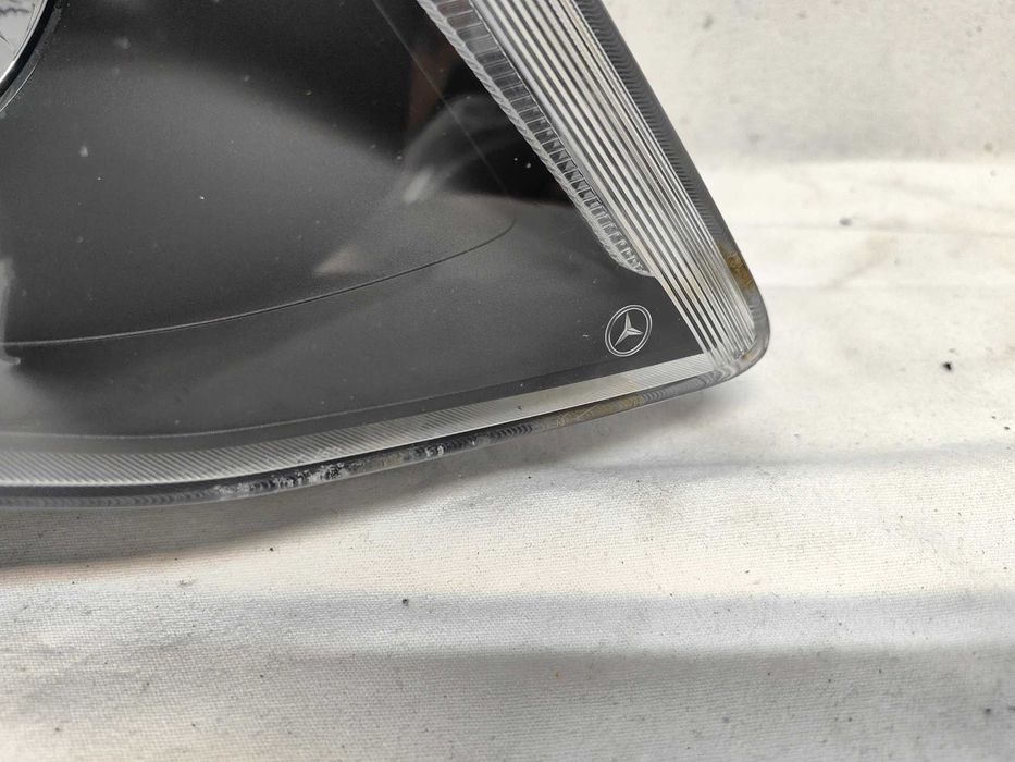 Оригинален фар Мерцедес Вито  Mercedes Vito