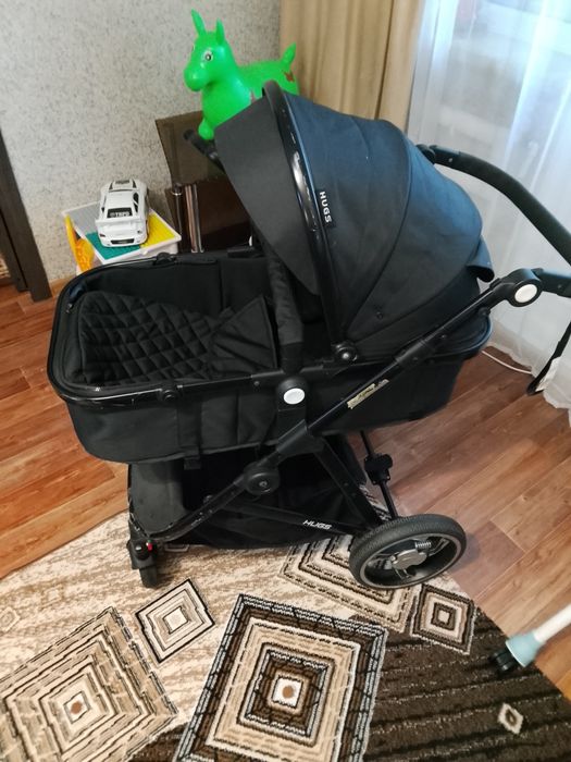 Продам Коляска HUGS.трансформер