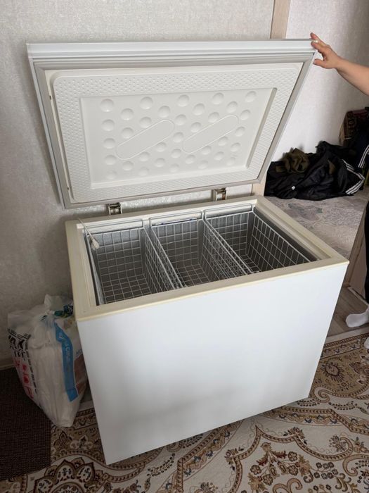 Продам морозильную камеру!