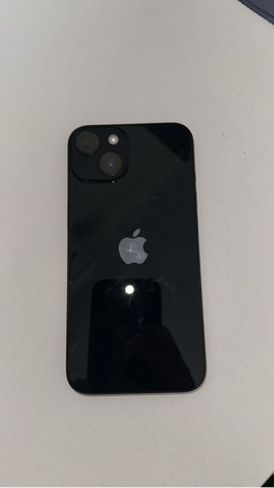 iPhone 14 в хорошем состояние