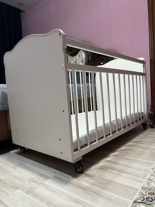 детский манеж с кроватью