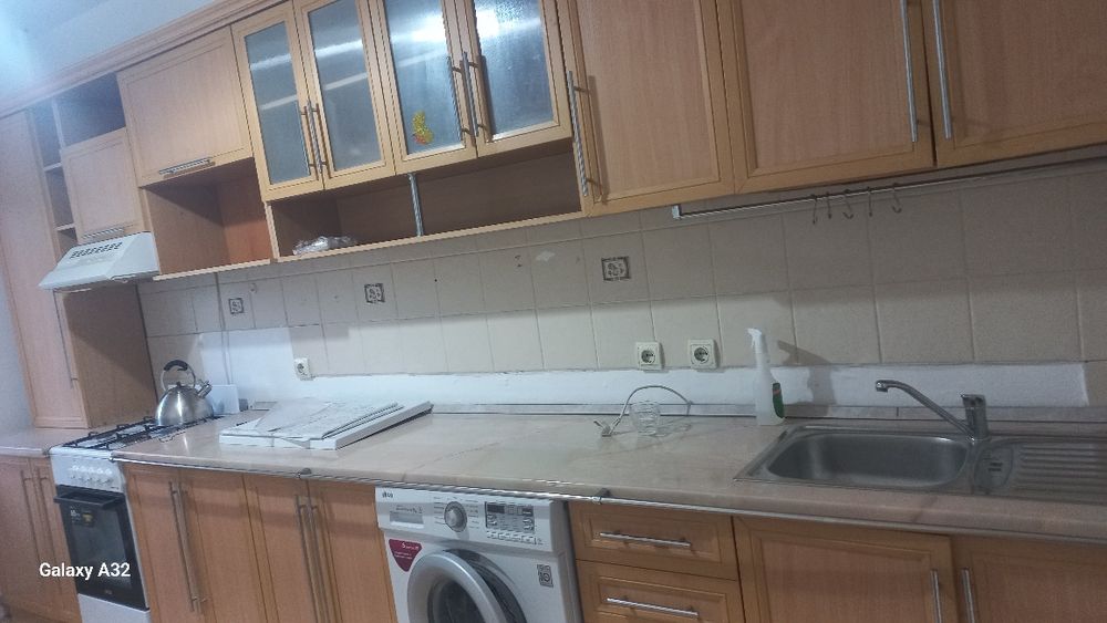 Кухня  отдам даром