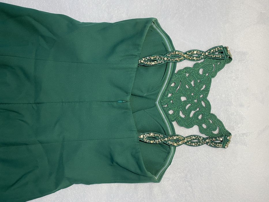 Официална рокля