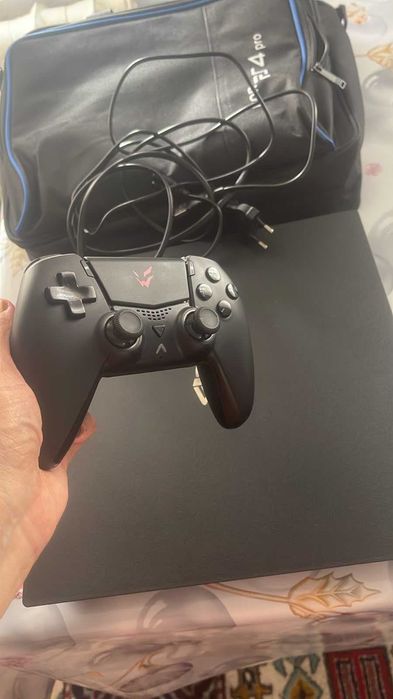PlayStation 4 PRO 1TB (GoldHEN)