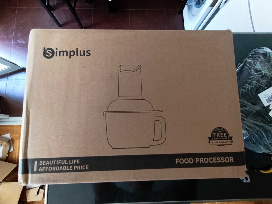 Кухненски чопър SIMPLUS 2.5 л, 300 W, стъклена купа, месене