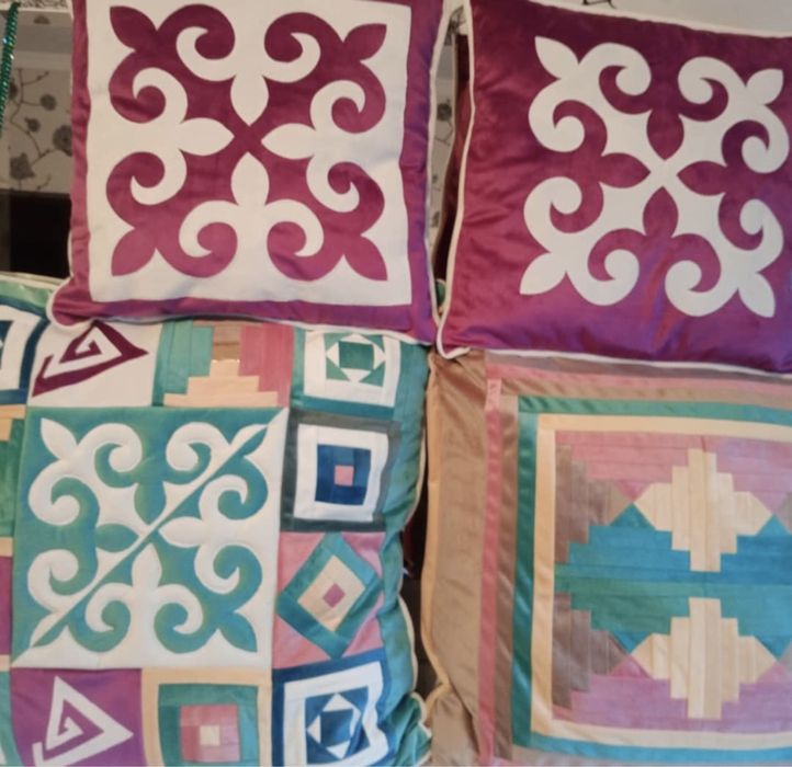 Корпе , жастык , жастық ,