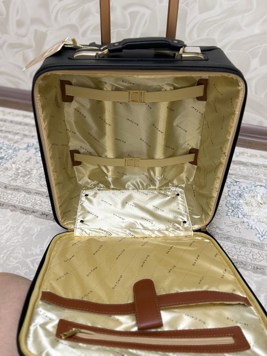 Ручная кладь, чемодан