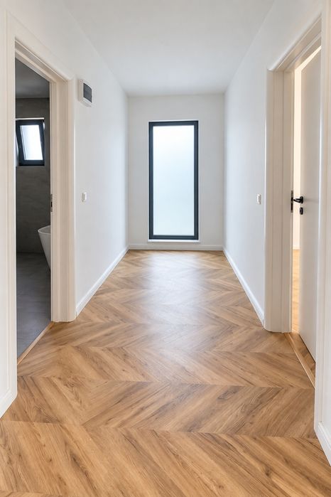 Casa noua cu 5 camere de vanzare