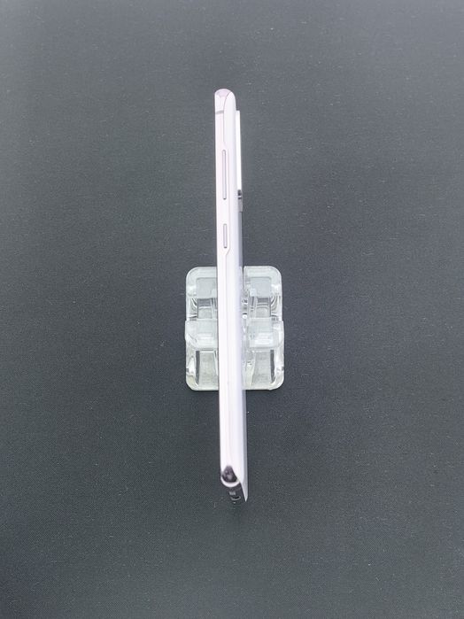 Samsung Galaxy S20 FE  128 GB ID-ntk754