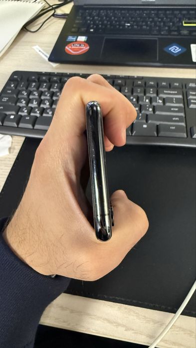 Iphone xs black 256gb