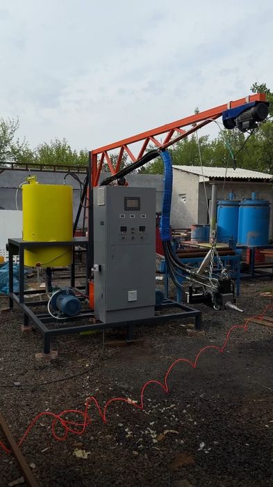 Заливочная машина высокого давления Pena Полиуретаны istanok visoki da