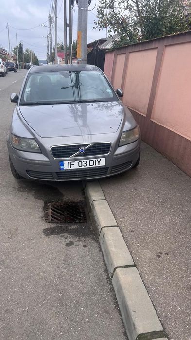 Volvo S40