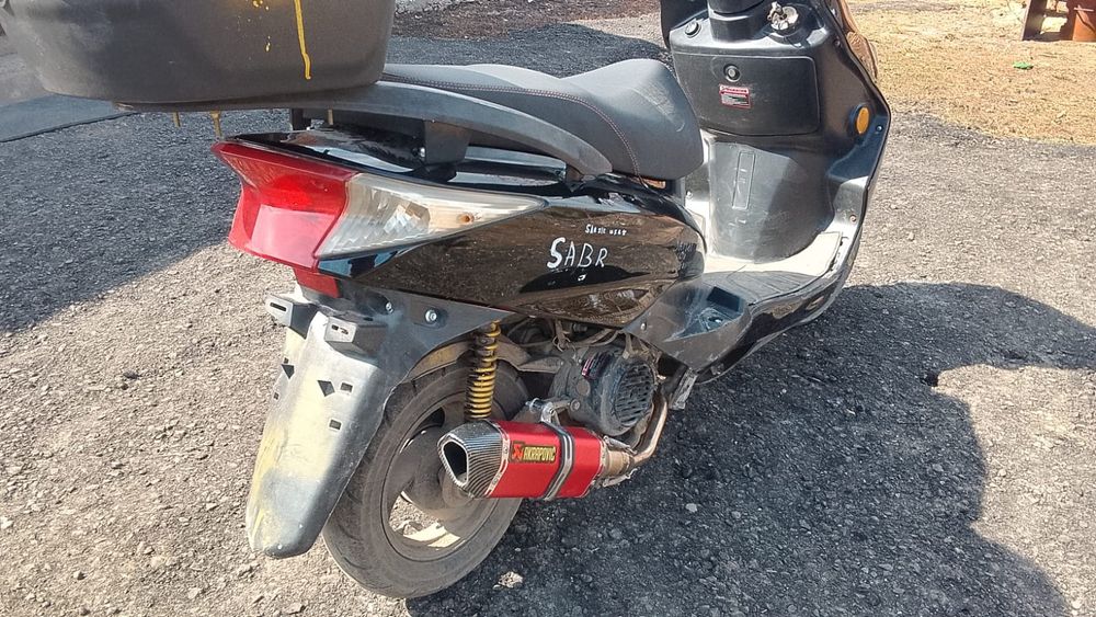 Скутер м 10 150 кубов