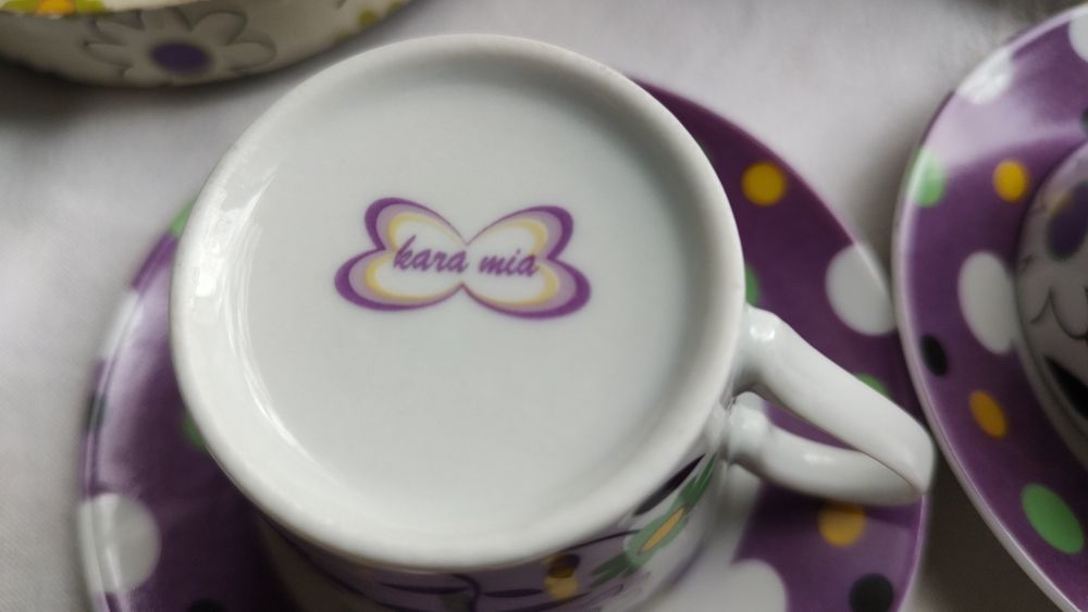 set 2 ceșcuțe+ farfuriuțe porțelan, noi