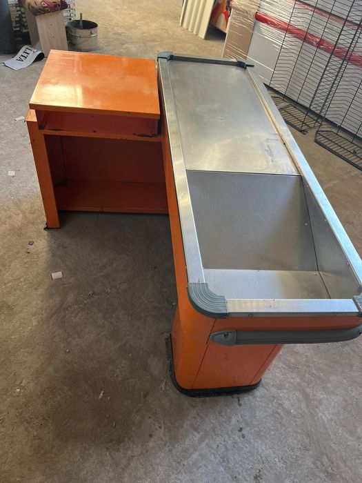 Кассовый бокс, кассовый стол