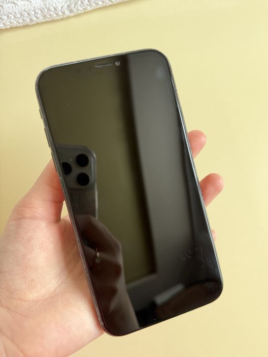 Продам айфон /Iphone XR