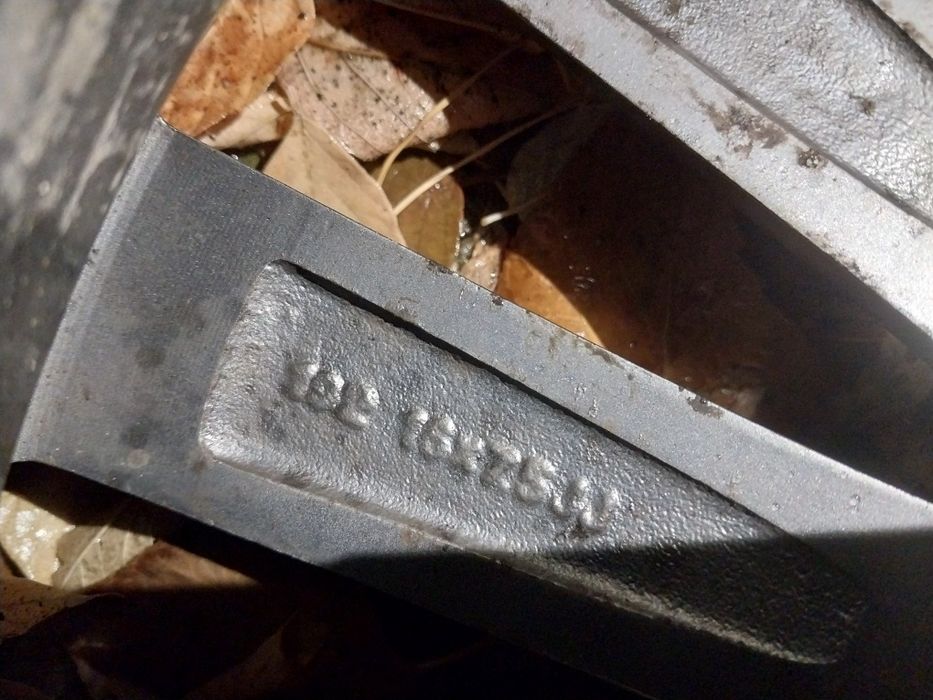 Диски R16 на BMW. Без резины.