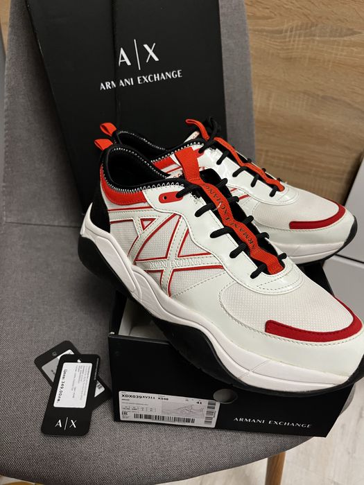 Armani Exchange маратонки