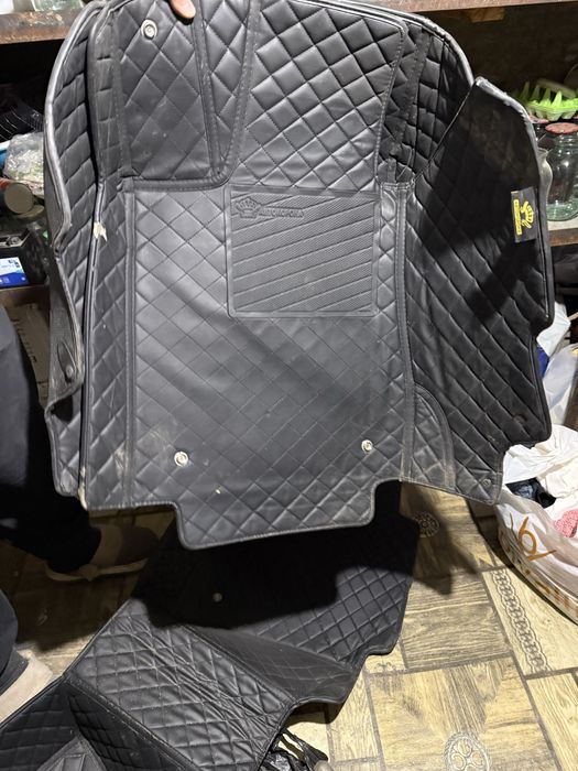 Продам коврики АВТОКОРОНА